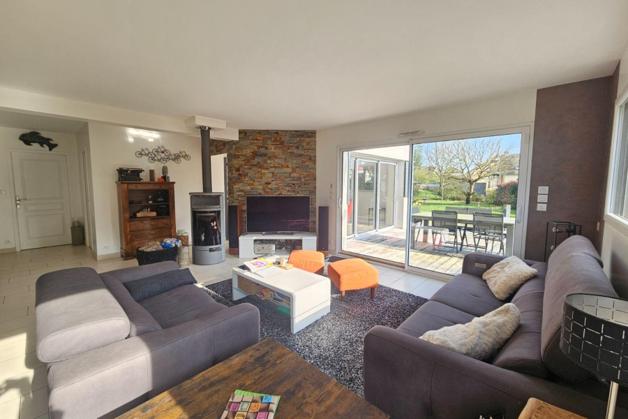 Vente maison, 180 m² à LA MéZIèRE (réf. 35009/CM-298) - Photo 1