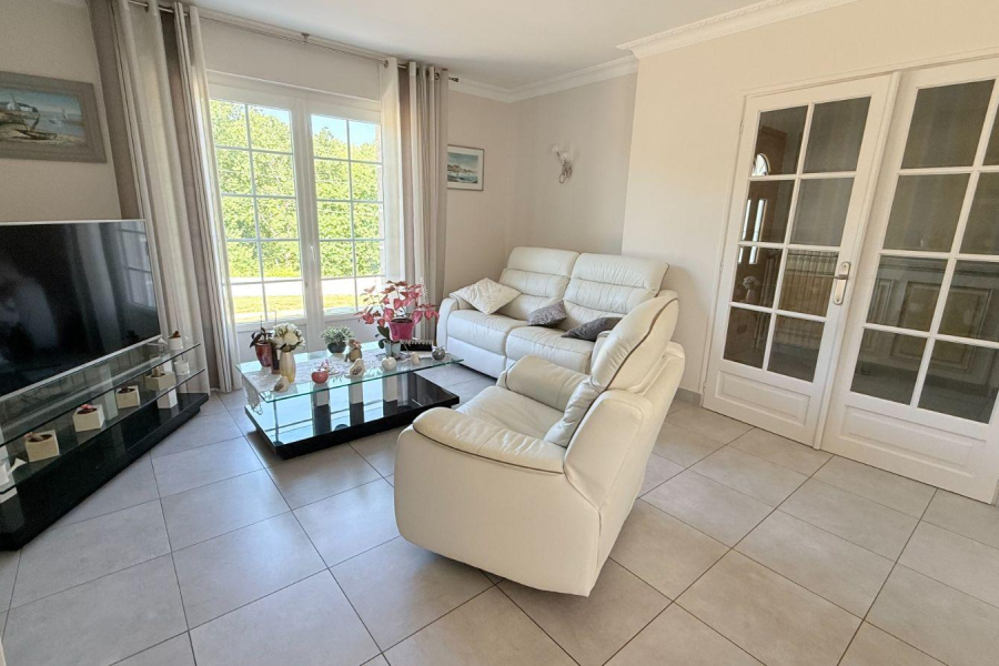 Vente maison, 143 m² à NOSTANG (réf. 35009/CM-323) - Photo 3