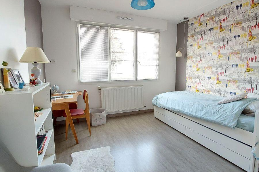 Vente maison, 242 m² à SAINT-ERBLON (réf. 35009/CM-333) Vente maison, 242 m² à SAINT-ERBLON (réf. 35009/CM-333) - Photo 8